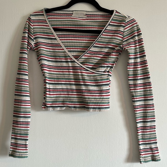 Urban Outfitters Multicolor Striped Long Sleeve Faux Wrap Crop Top Size XS EUC - Picture 2 of 7